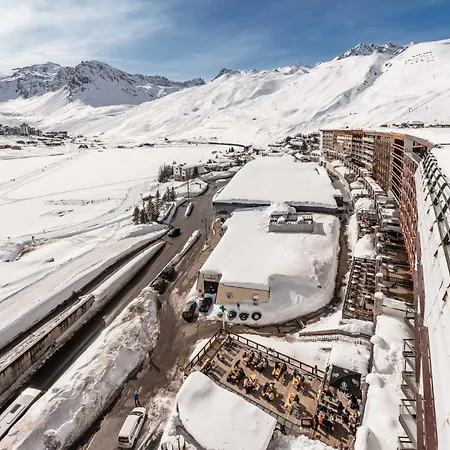 Phoenix - 3 Pieces 6 Personnes 4 Mae-2041 * Tignes